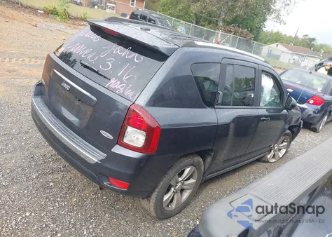 2015 Jeep Compass Latitude из США, поврежденный, VIN 1C4NJDEB1FD324581